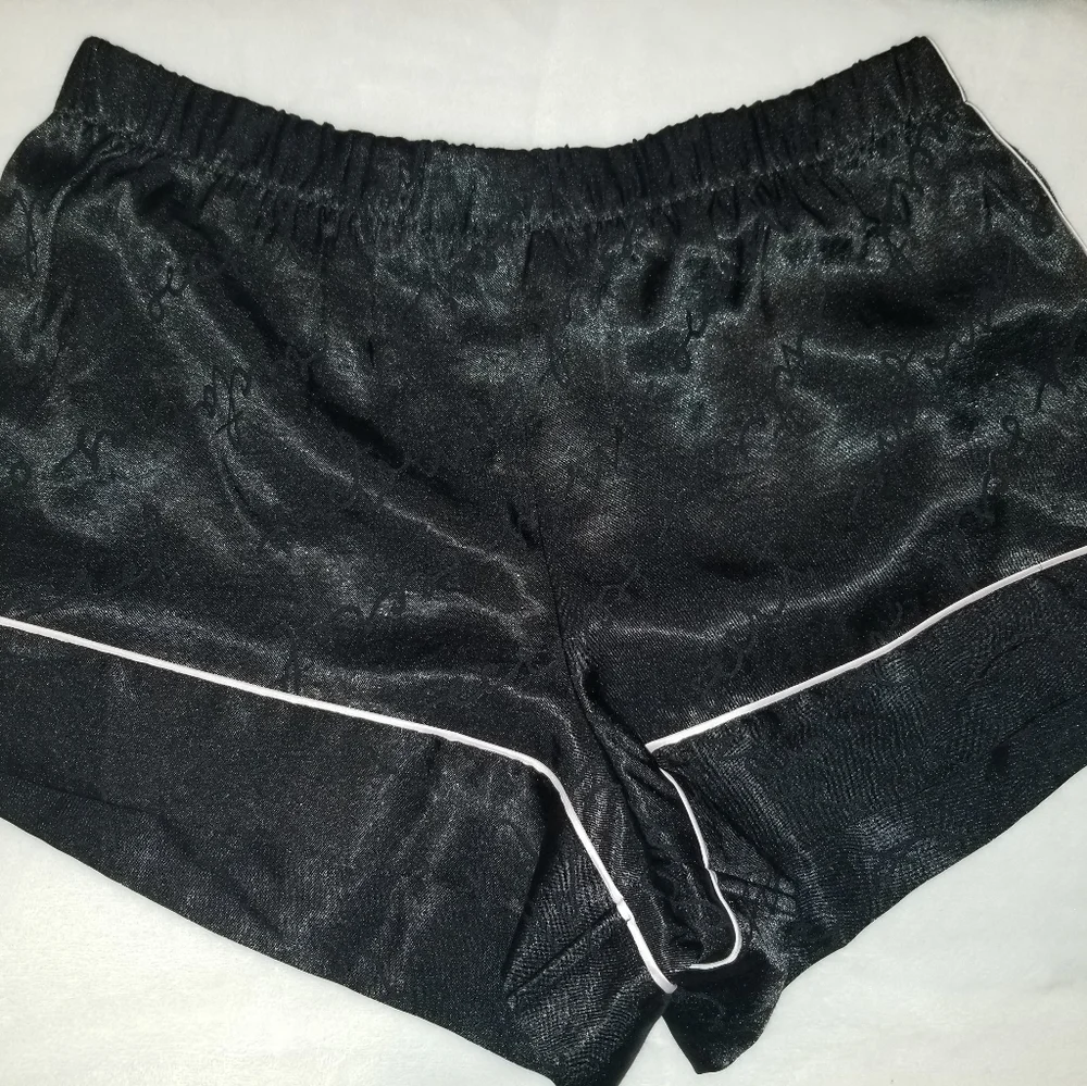 Victoria Secret PJ'S - Picture 6 of 7